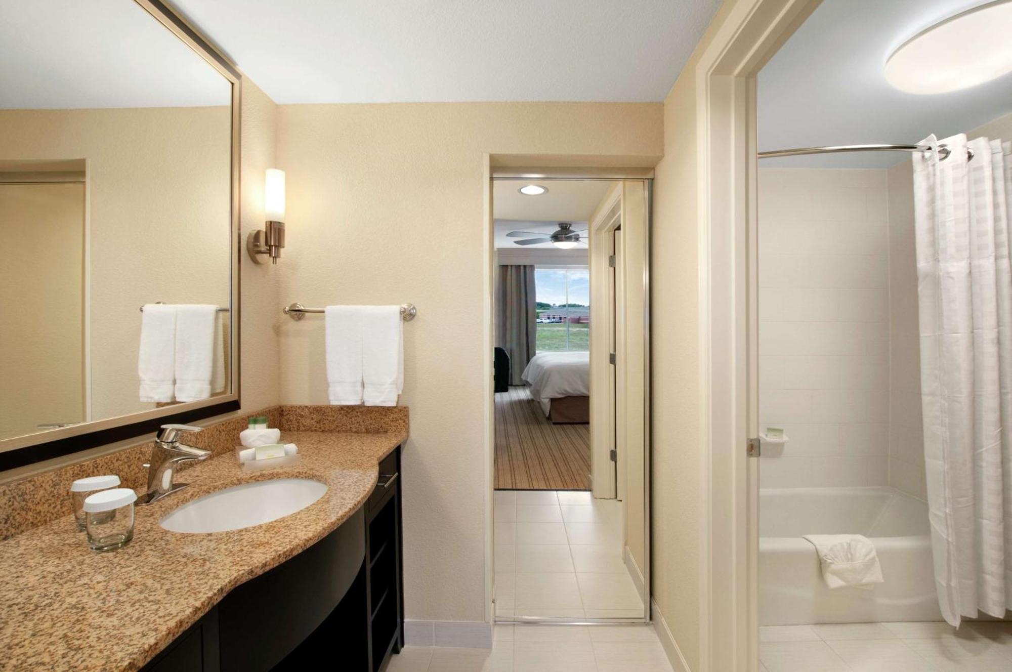 Homewood Suites By Hilton Fort Worth West At Cityview Exteriör bild